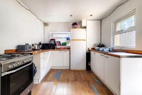 167 Herbert Road, London, SE18 3QE