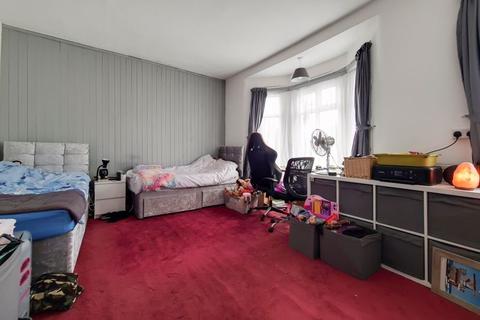 167 Herbert Road, London, SE18 3QE