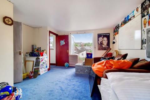 167 Herbert Road, London, SE18 3QE