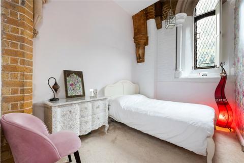 2 bedroom apartment for sale, Arundel Square, Islington, London, N7