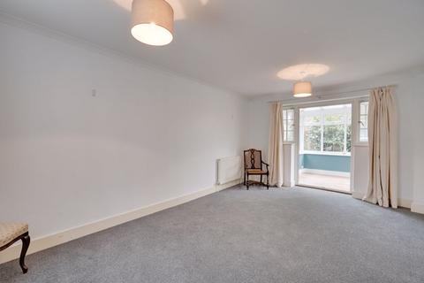 3 bedroom detached house for sale, Broyle Road, Chichester