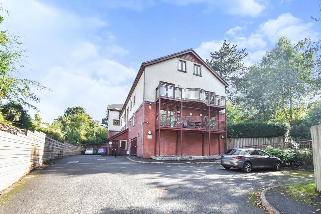 Thorndyke Apartments, Prestwich, Manchester 2 bed flat £995 pcm (£230 pw)