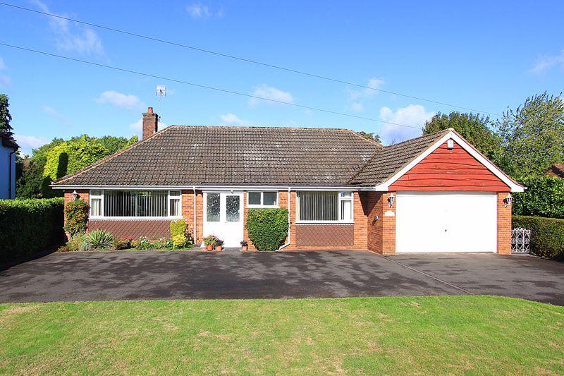 WOMBOURNE, Sytch Lane 3 bed detached bungalow £585,000