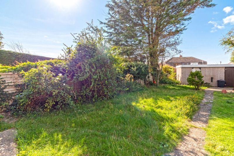 Rose Walk, Worthing 1 bed apartment £995 pcm (£230 pw)