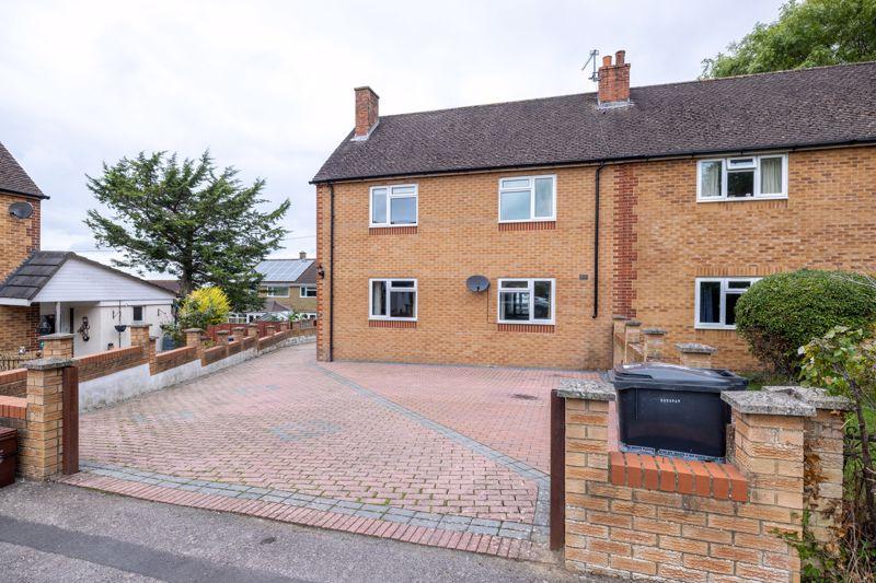 Greenway Road, Castle Cary 3 bed semidetached house £330,000
