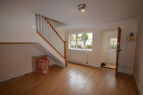 2 bedroom terraced house to rent, Walsham Close, London