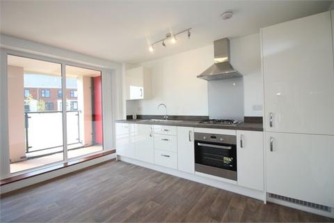 2 bedroom apartment for sale - Newport Road, Brooklands, Milton Keynes, MK10