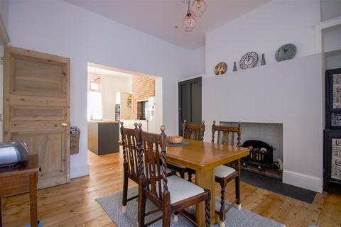 32 Augusta Road, Ramsgate, CT11 8JS