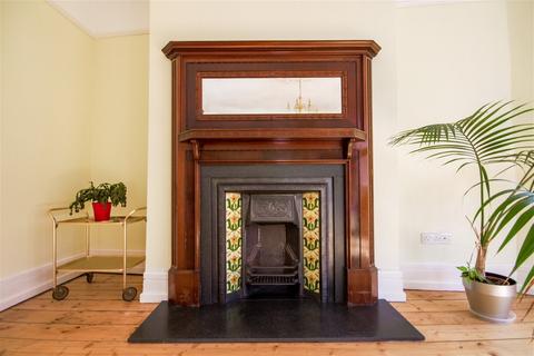 32 Augusta Road, Ramsgate, CT11 8JS