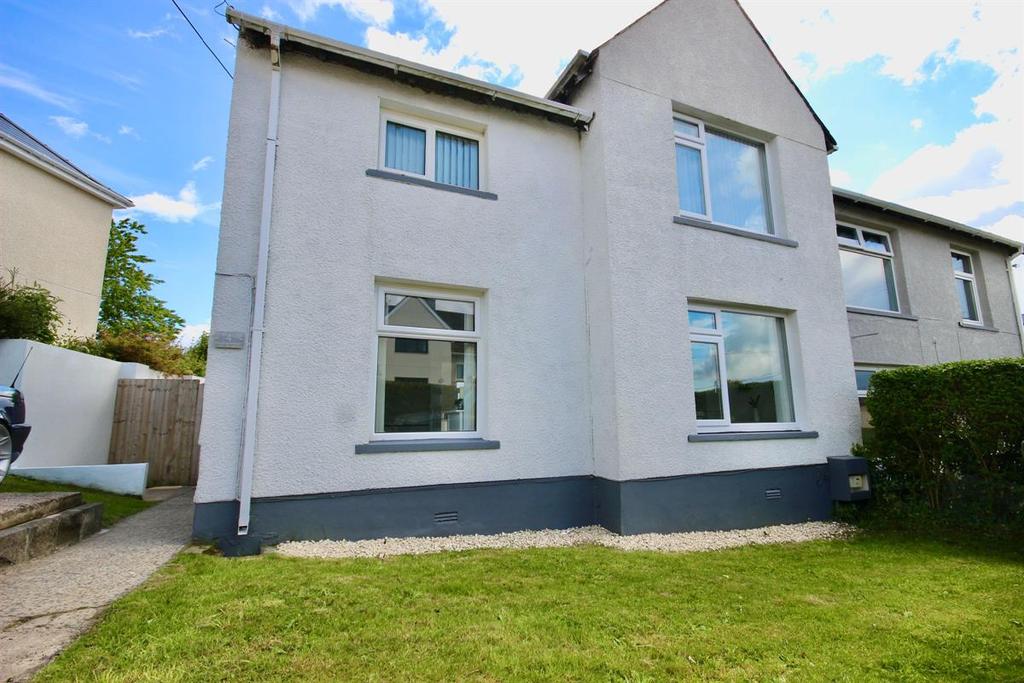 Heolddu Avenue, Bargoed 3 bed semidetached house for sale £190,000