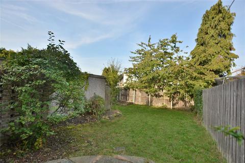 17 Carr Manor Drive, Leeds, LS17 5AP