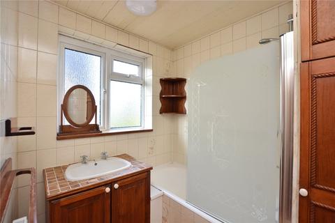 17 Carr Manor Drive, Leeds, LS17 5AP