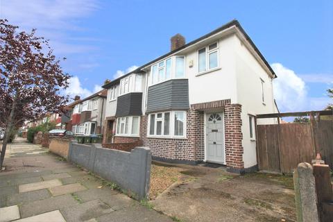 6 Birkdale Road, London, SE2 9HX