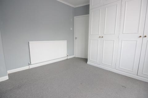 6 Birkdale Road, London, SE2 9HX