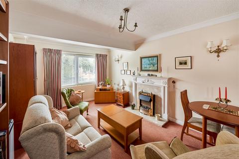 1 bedroom apartment for sale - Redwood Manor, Tanners Lane, Haslemere