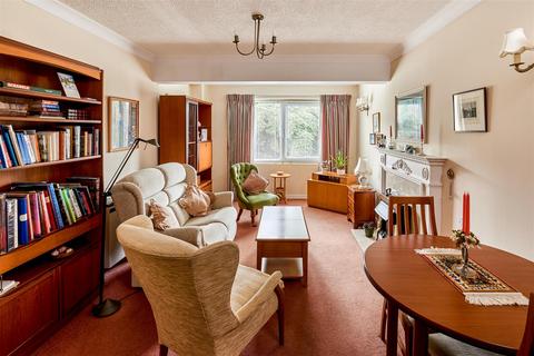 1 bedroom apartment for sale, Redwood Manor, Tanners Lane, Haslemere