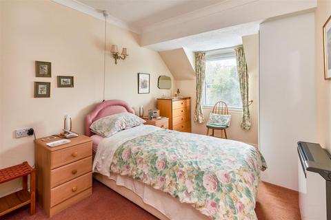 1 bedroom apartment for sale, Redwood Manor, Tanners Lane, Haslemere