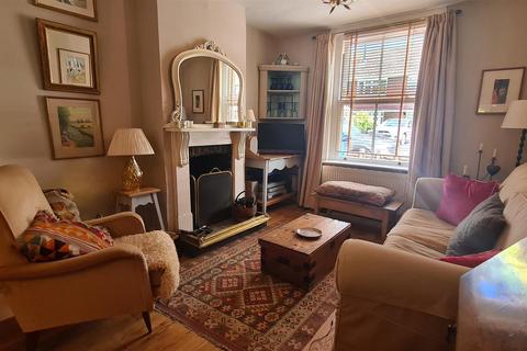 47 Lion Lane, Haslemere, GU27 1JF