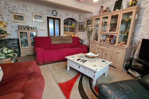 27 Border Road, Haslemere, GU27 1PF