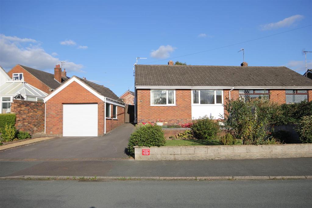 Thorley Drive, Cheadle 2 bed semidetached bungalow £179,950