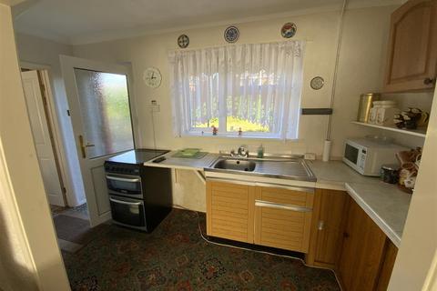 60 Bryncoch, Llanelli, SA14 8RF