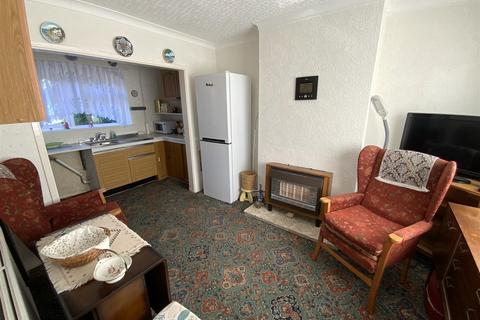 60 Bryncoch, Llanelli, SA14 8RF