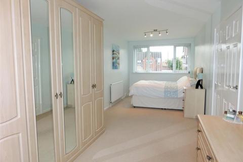 243 Alcester Road, Hollywood, Birmingham, B47 5HG