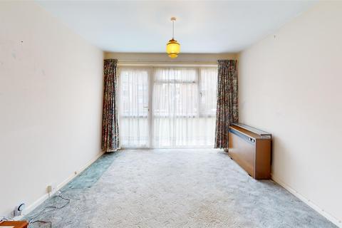 Flat 4, Burnan Court Burnan Road, Whitstable, CT5 2SH
