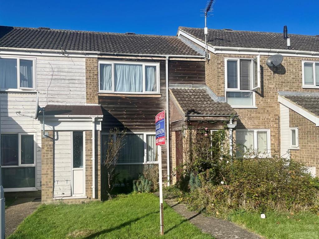 Clockhouse, Ashford 2 bed terraced house for sale £200,000