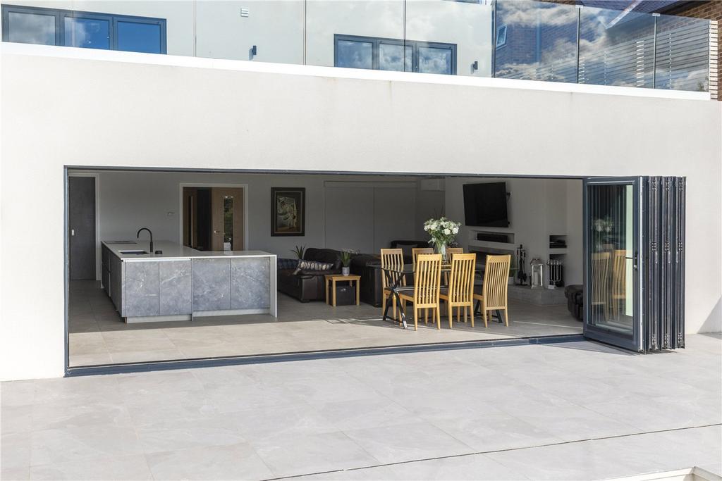 Kitchen/Sitting Room