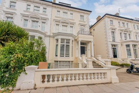 2 bedroom flat to rent, Belsize Park Gardens, Belsize Park NW3