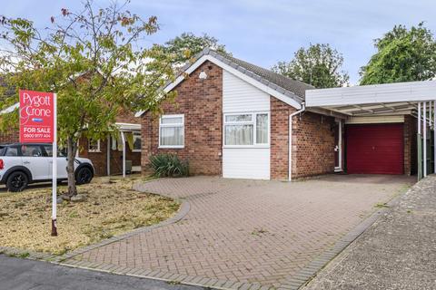 2 bedroom bungalow for sale - High Meadow, Grantham, NG31
