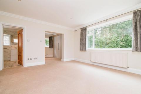 Sullberg Bates Lane, Tanworth In Arden, Solihull, B94 5AP