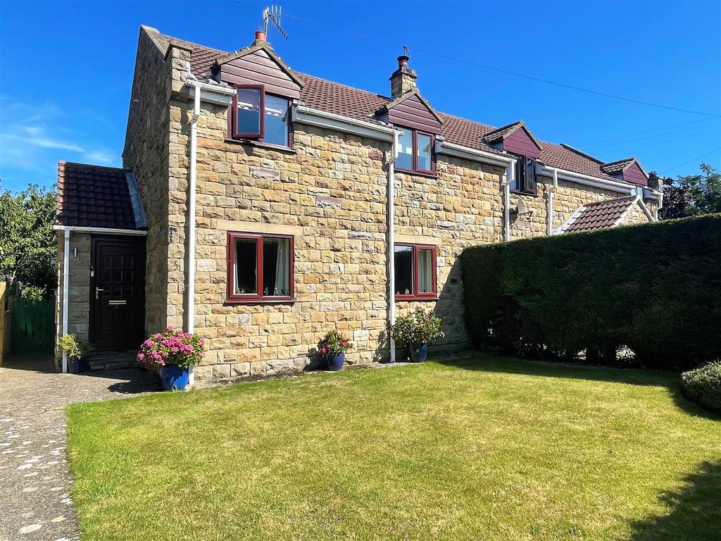 Ratten Row, Seamer, Scarborough 3 bed house £290,000