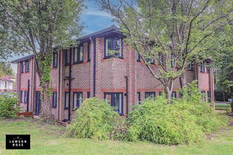 1 bedroom flat to rent, Forest Road, Denmead, Waterlooville