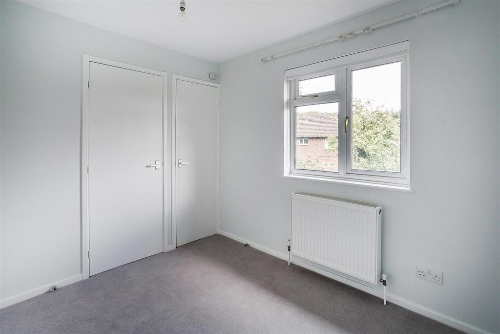 83-Barnfield-Way-12.jpg