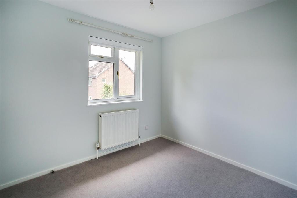 83-Barnfield-Way-11.jpg