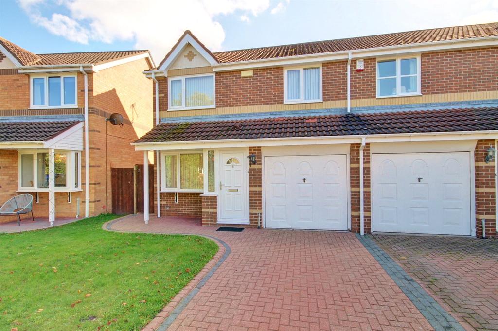 Brookes Rise, Langley Moor, Durham, DH7 3 bed semidetached house £