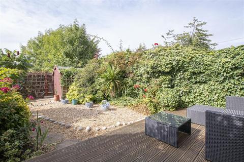 33 Shearwater Close, Stevenage, SG2 9RY