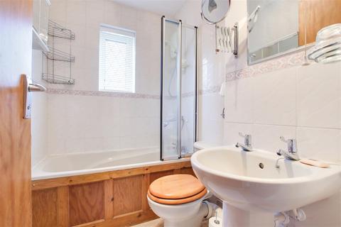 33 Shearwater Close, Stevenage, SG2 9RY