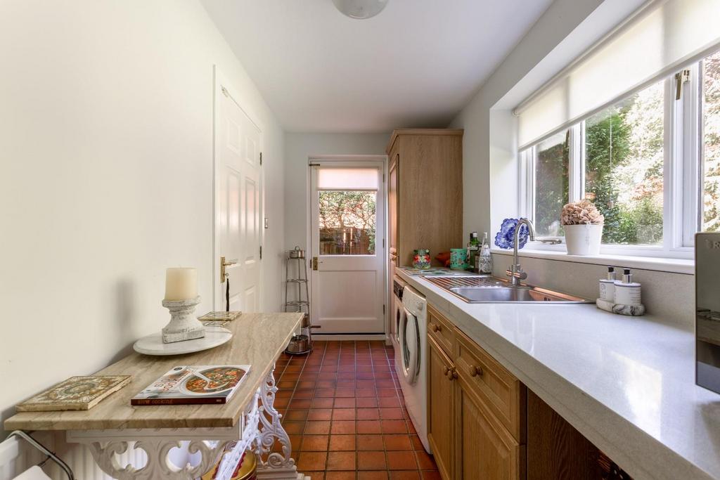 8 Silver Birches-12.jpg