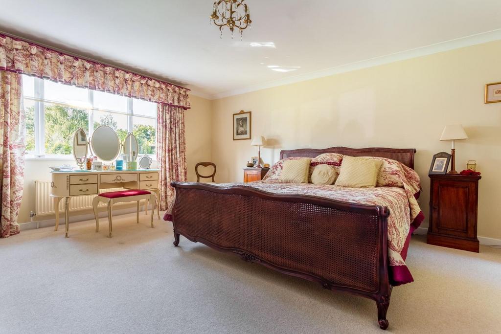 8 Silver Birches-16.jpg