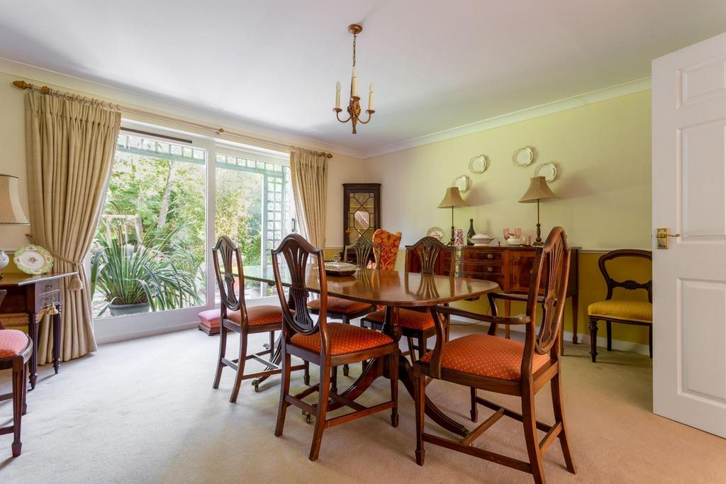 8 Silver Birches-7.jpg