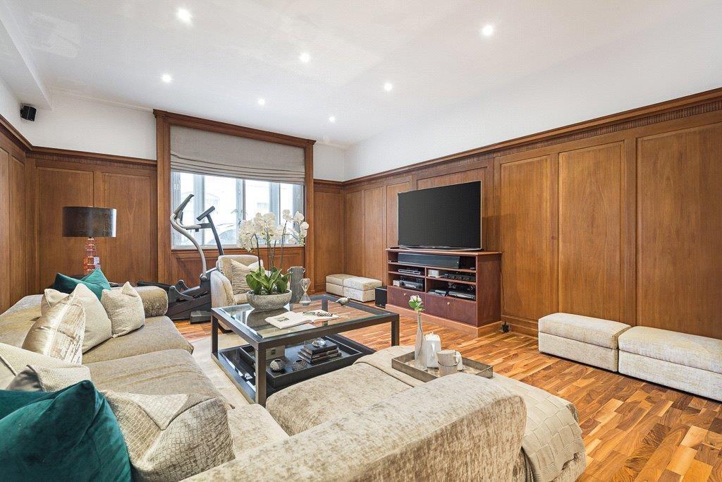BRYANSTON RECEP 3.jpg