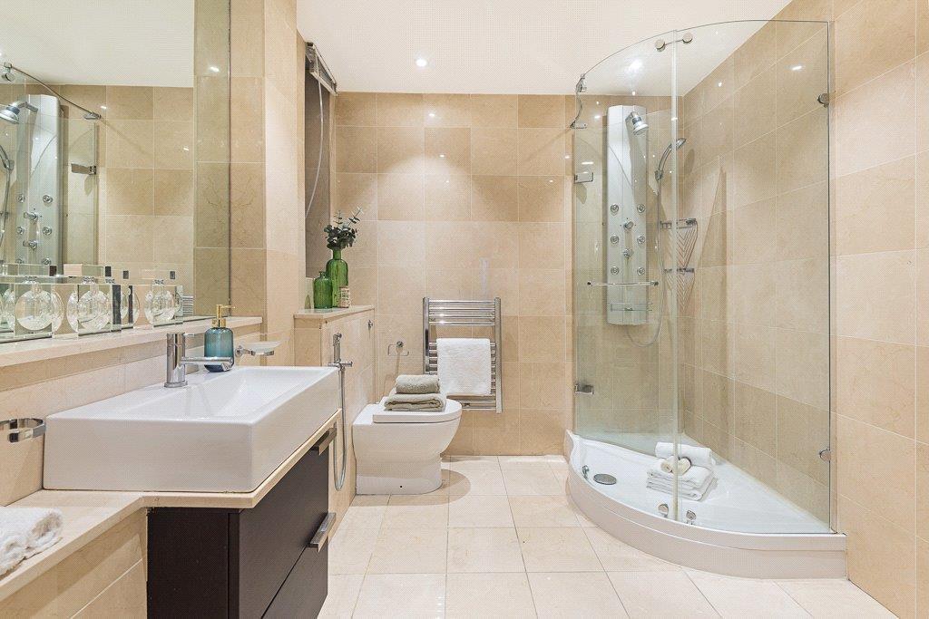 BRYANSTON BATHROOM 3.jpg