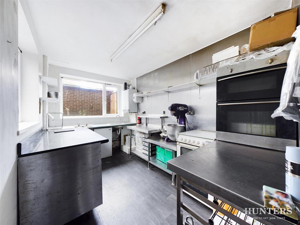 CAM00893 P1-PR0095-STILL09.jpg