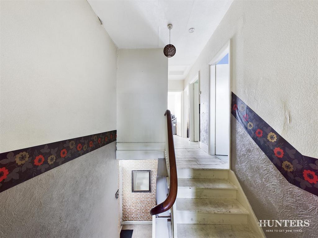 CAM00893 P1-PR0095-STILL11.jpg