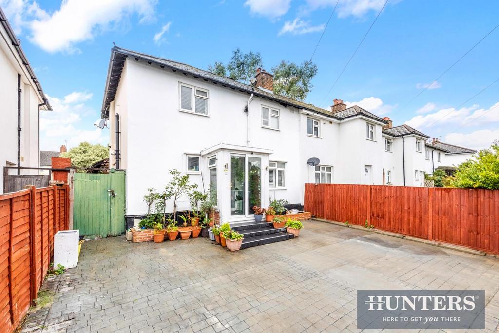 The Crescent, New Malden, KT3 3LH 3 bed semidetached house for sale