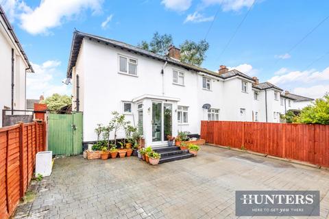 10 The Crescent, New Malden, KT3 3LH