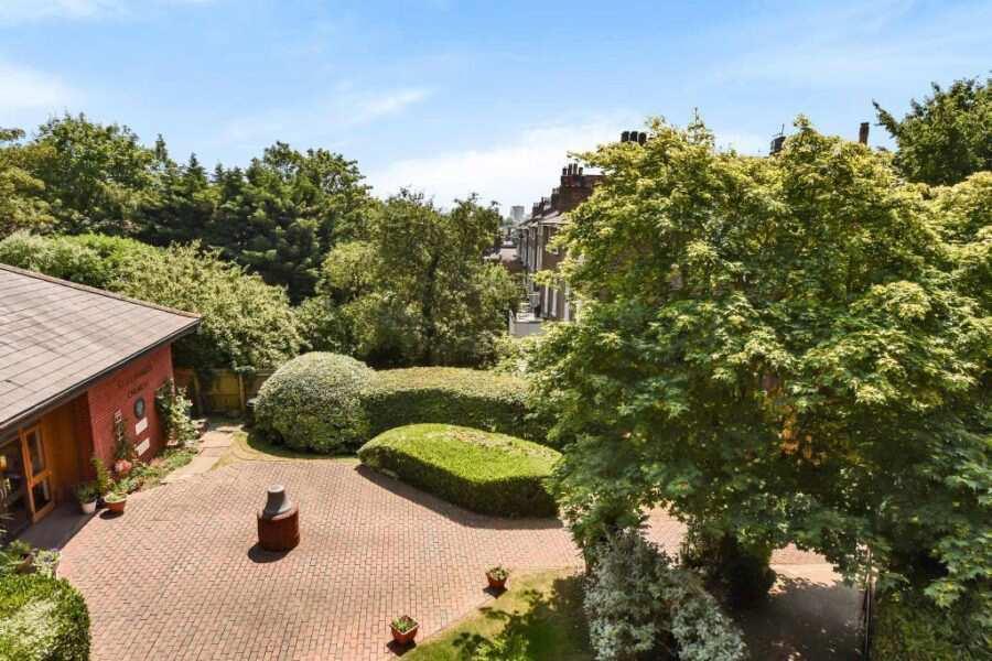 16002 2.jpg